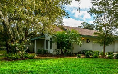 Beautifully remodeled villa in sought-after Bent T