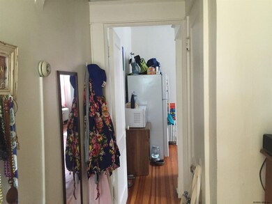 706 Myrtle Ave, Albany, NY 12208 - photo 3