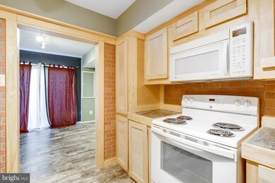 8033 Capistrano Place unit D, Alexandria, VA 22309 - photo 4