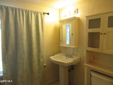 1721 1st Ave, Altoona, PA 16602 - photo 7