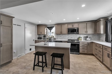 5 Nadine Dr, Buffalo, NY 14225 - photo 4