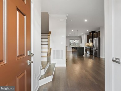 2127 Hemlock Bay Rd, Dumfries, VA 22026 - photo 5