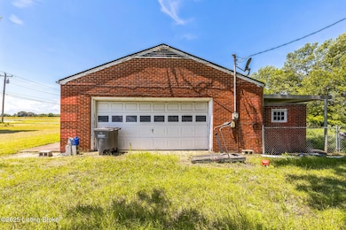 2904 KY-58, Mayfield, KY 42066, USA 6