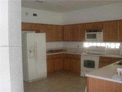 1017 Center Stone Ln, Riviera Beach, FL 33404 - photo 3