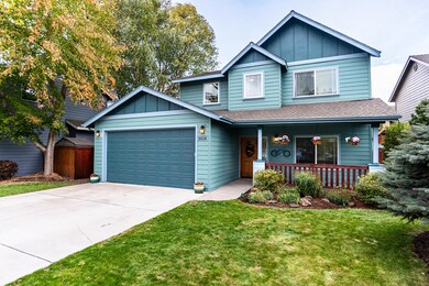 3018 NE Quiet Canyon Dr, Bend, OR 97701 - photo 2