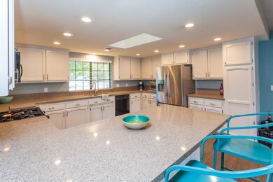10092019-5758OldBarnWay-MLS-6