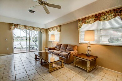 12647 Crystal Pointe Dr D-small-004-5-HD