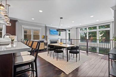 unlisted-address, Chicago, IL 60657 - photo 6