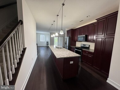 1005 Lakeview Ct unit 49 LOWER, King of Prussia, PA 19406 - photo 3