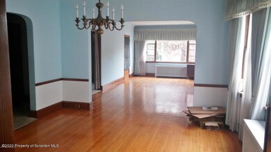 1721 Vine St, Scranton, PA 18510 - photo 4