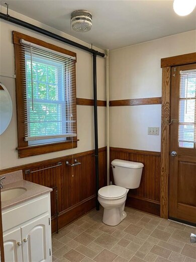 126 Adams St, Keene, NH 03431 - photo 6