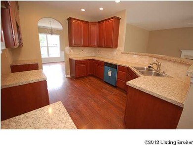 8510 Braeburn Ridge Dr, Louisville, KY 40228 - photo 7