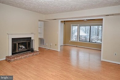 2226 Hunters Run Dr unit 2226, Reston, VA 20191 - photo 4