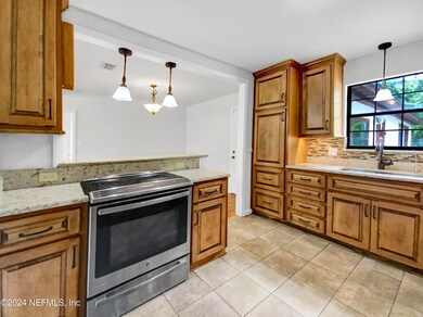 2716 Sam Rd, Jacksonville, FL 32216 - photo 2