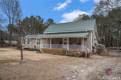 1061 Treadwell Bridge Rd, Statham, GA 30666 - photo 3