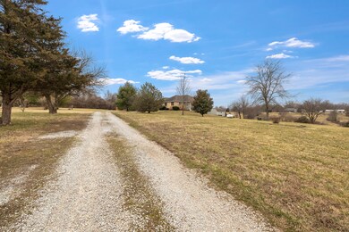 1084 Cedar Chase, Nixa, MO 65714 - photo 3