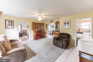 1602 Buttonwood Rd, Flourtown, PA 19031 - photo 3