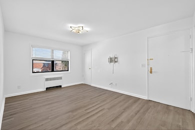 35 Garretson Ave unit 28, Bayonne, NJ 07002 - photo 3