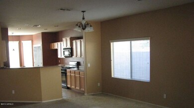 Kitchen Bar and dining area