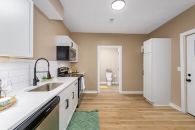 603 Spruce St, Halstead, KS 67056 - photo 6