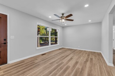 1704 George Thomas Dr, La Vergne, TN 37086 - photo 5