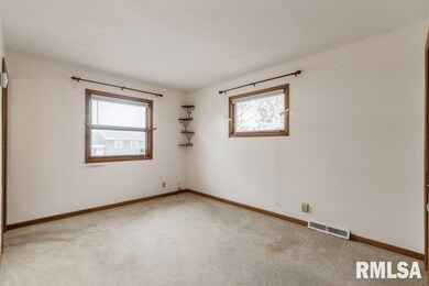 1807 Sutton Place, Bettendorf, IA 52722 - photo 7