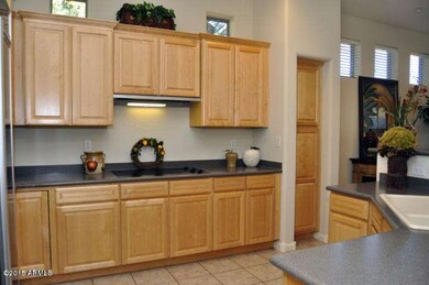 9424EMohawkLnKitchen