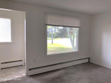3904 Northwood Dr unit B, Anchorage, AK 99517 - photo 2