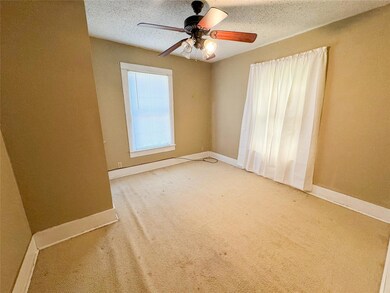 1306 N Trinity St, Decatur, TX 76234 - photo 7