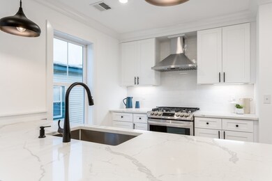 64 Derby St unit 4, Somerville, MA 02145 - photo 6