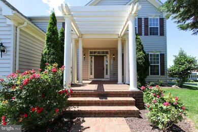 11902 Skylark Rd, Clarksburg, MD 20871 - photo 2