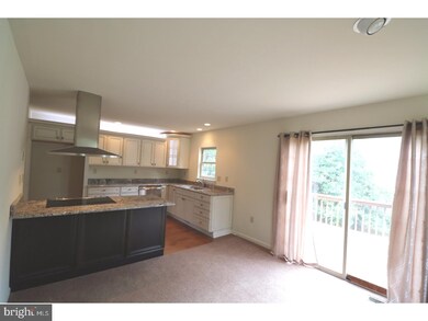 120 Susan Constant Ct, Norristown, PA 19401 - photo 6