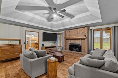 3934 E Linwood Terrace, Springfield, MO 65809 - photo 2