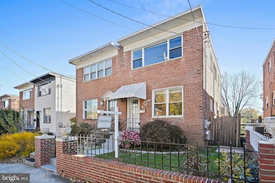 32 Underwood St NW, Washington, DC 20012 - photo 5