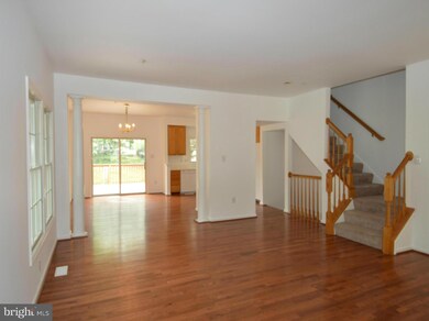 9985 Sherwood Farm Rd, Owings Mills, MD 21117 - photo 7
