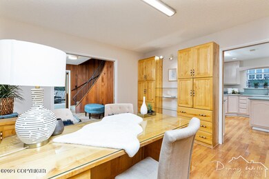 Office-20210121-4206