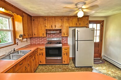 4 Simpson Ave, Attleboro, MA 02703 - photo 6