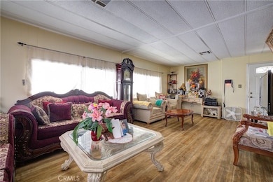 3700 Buchanan St unit 180, Riverside, CA 92503 - photo 5