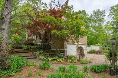 15 Alexander Rd, Londonderry, NH 03053 - photo 2