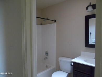 749 Desert Sage Dr, Horizon City, TX 79928 - photo 5