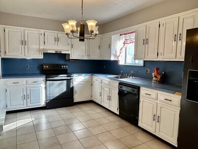 5 Charles Street Ave, Waltham, MA 02453 - photo 2