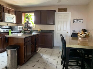 14472 Diamond Springs Dr, El Paso, TX 79928 - photo 7