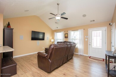 280 Crossfield Dr, Mount Washington, KY 40047 - photo 3