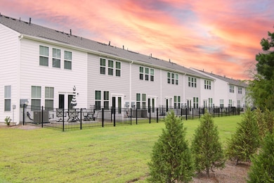 609 Trotters Ln unit y, Moncks Corner, SC 29461 - photo 5