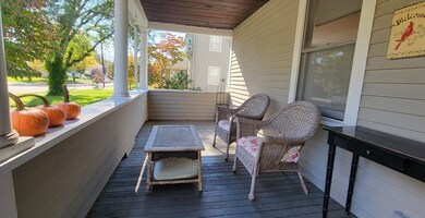 1055 Highland Ave, Needham Heights, MA 02494 - photo 3