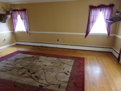 12 Oak Grove Rd, Pine Grove, PA 17963 - photo 4