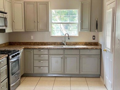 833 Bolin Place, El Paso, TX 79928 - photo 6