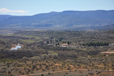 76XX E Coyote Trail unit 1, Cornville, AZ 86325 - photo 3