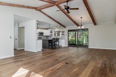 90forestlane-14