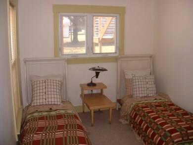 Bed2
